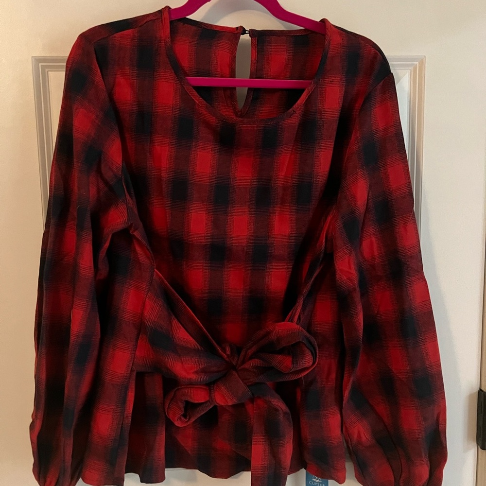 CUPSHE Belted Buffalo plaid top - XL